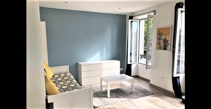 Appartement Proche Centre Ville, Gare Et Autoroute Melun Exteriör bild