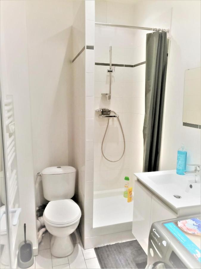 Appartement Proche Centre Ville, Gare Et Autoroute Melun Exteriör bild
